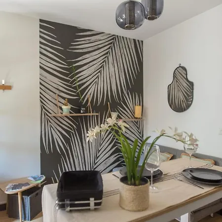Le Petit Saigon Apartmán Annecy